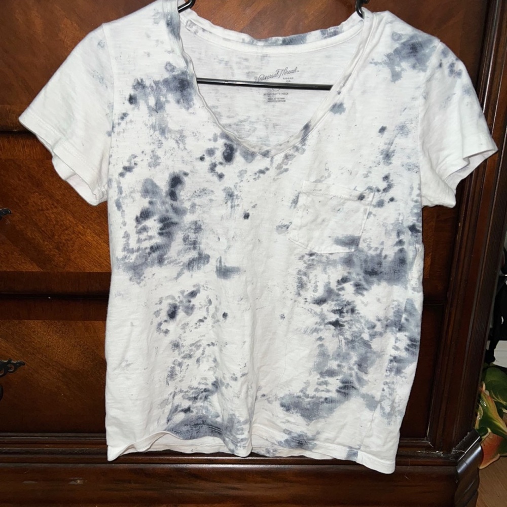 Universal thread top